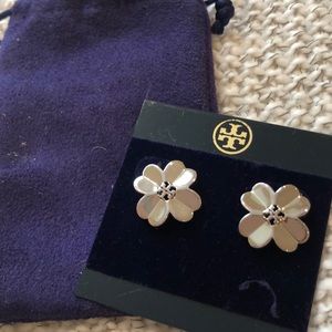 Tory Burch Shawn Metal Stud Earrings